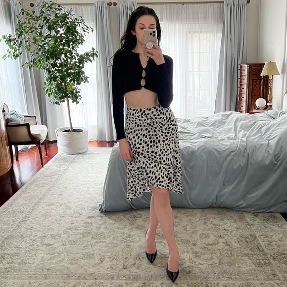 Lucy Paris Leopard Ruffle Skirt - Picture 2 of 8